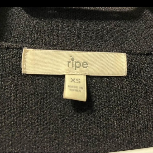 XS Ripe Maternity Coatigan / Sweater /Jacket / Carigan - Picture 3 of 5